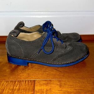 Gap Gray Suede Oxfords Sz 2
